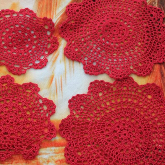 Handmade Crochet doilies red - Picture 6 of 6